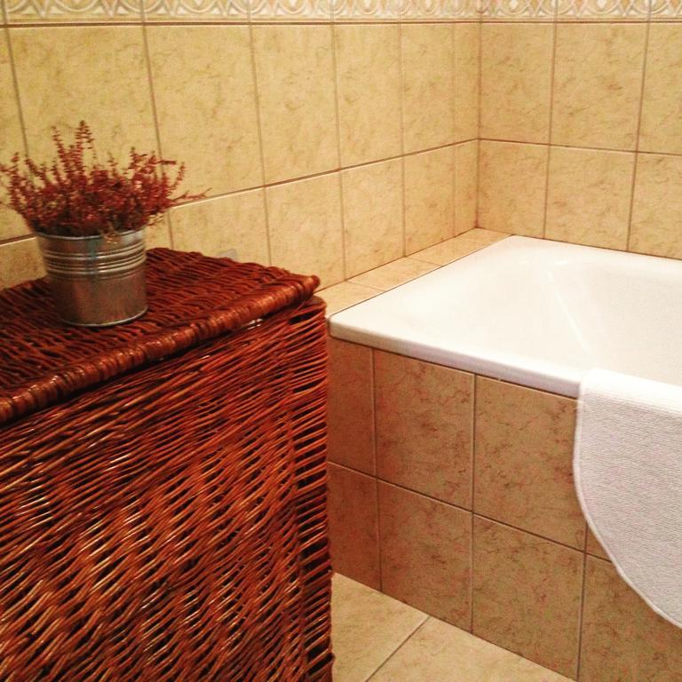 Tuenderpart Apartment Eger Ruang foto